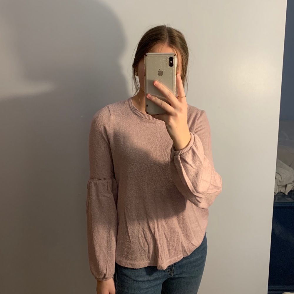 Ballon sleeve sweater
